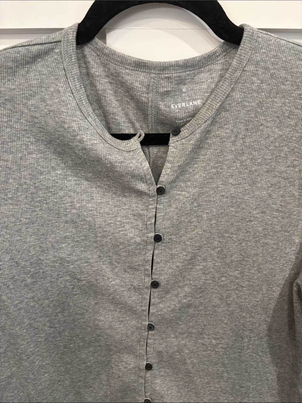Everlane Gray Ribbed Button-Up Top - Picture 3 of 4